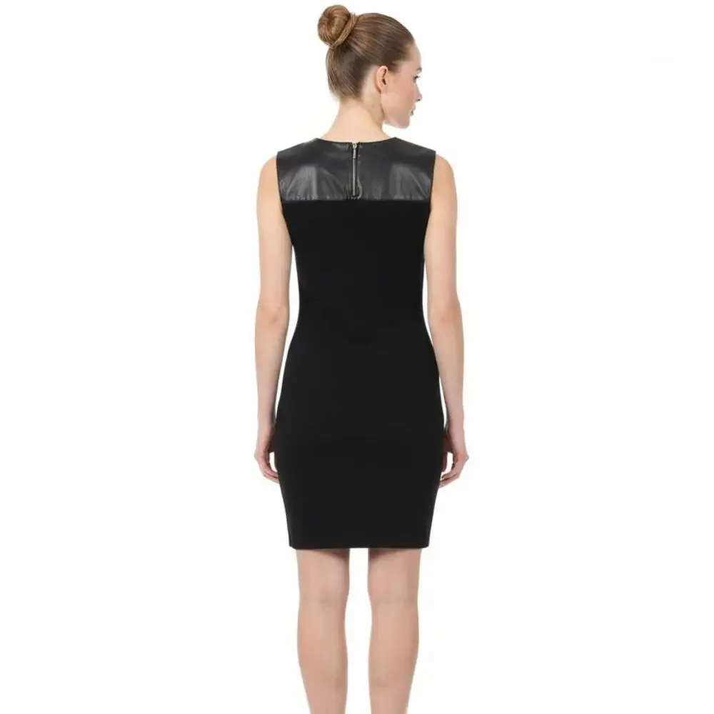 Dolce & Gabbana Black Front Pocket Leather Accent Mini Dress, XS/US2/T38 - Picture 5 of 15